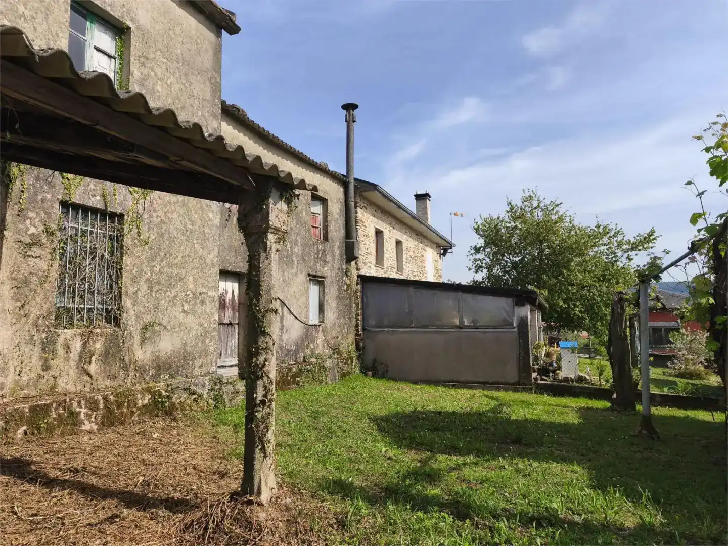 Vista exterior de Piso en venta en Miño