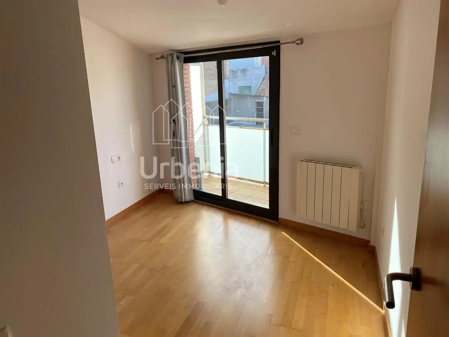 Habitación de Dúplex en venta en Gelida con Aire acondicionado, Terraza y Amueblado