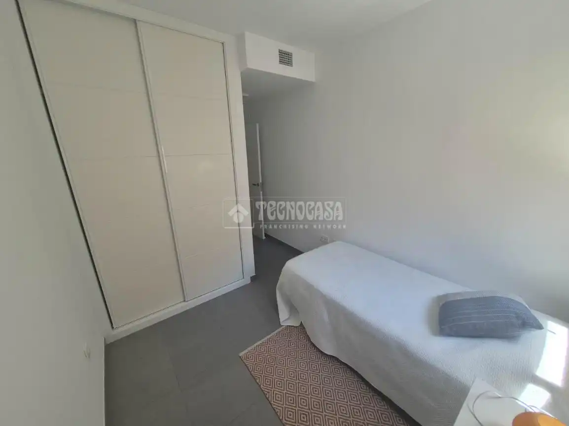 Bedroom of Flat for sale in Málaga  with Storage room and Furnished