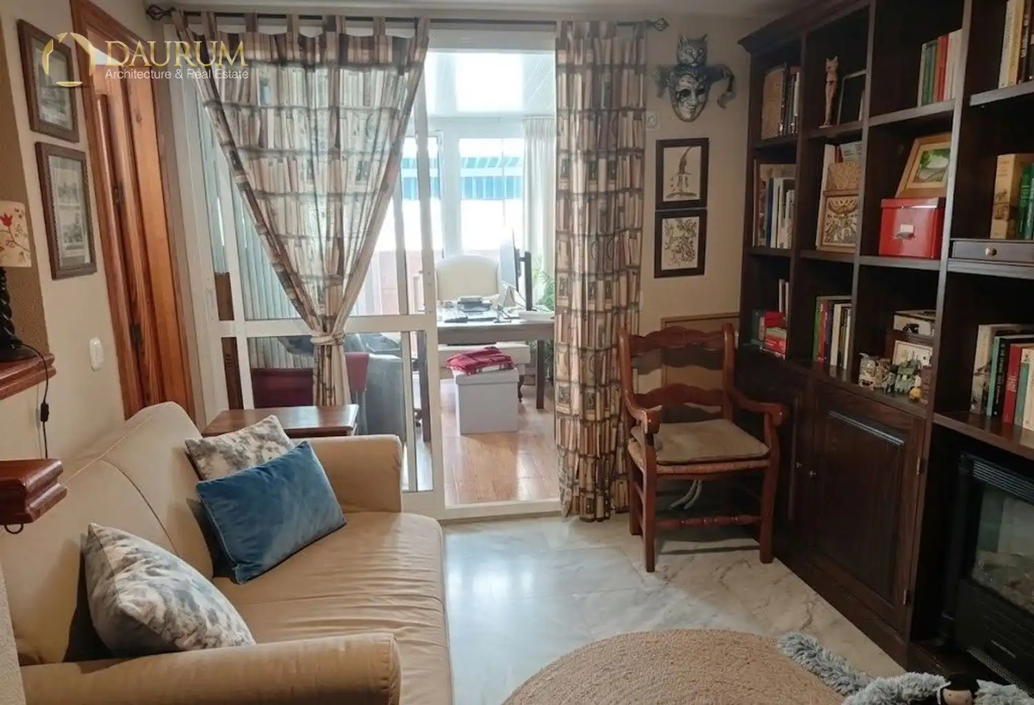 Sala de estar de Casa adosada en venta en Málaga con Aire acondicionado, Calefacción y Terraza