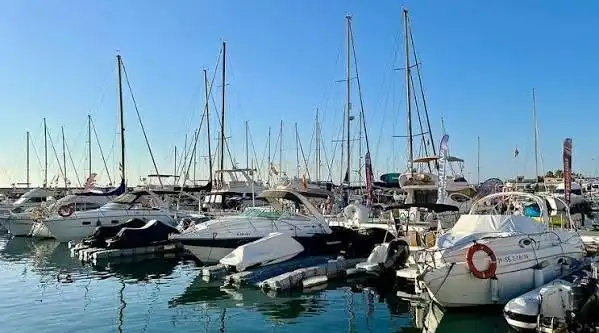 Wohnung mit Pool zum Verkauf in Calle Martínez Catena, Fuengirola, Spain, imagen 15