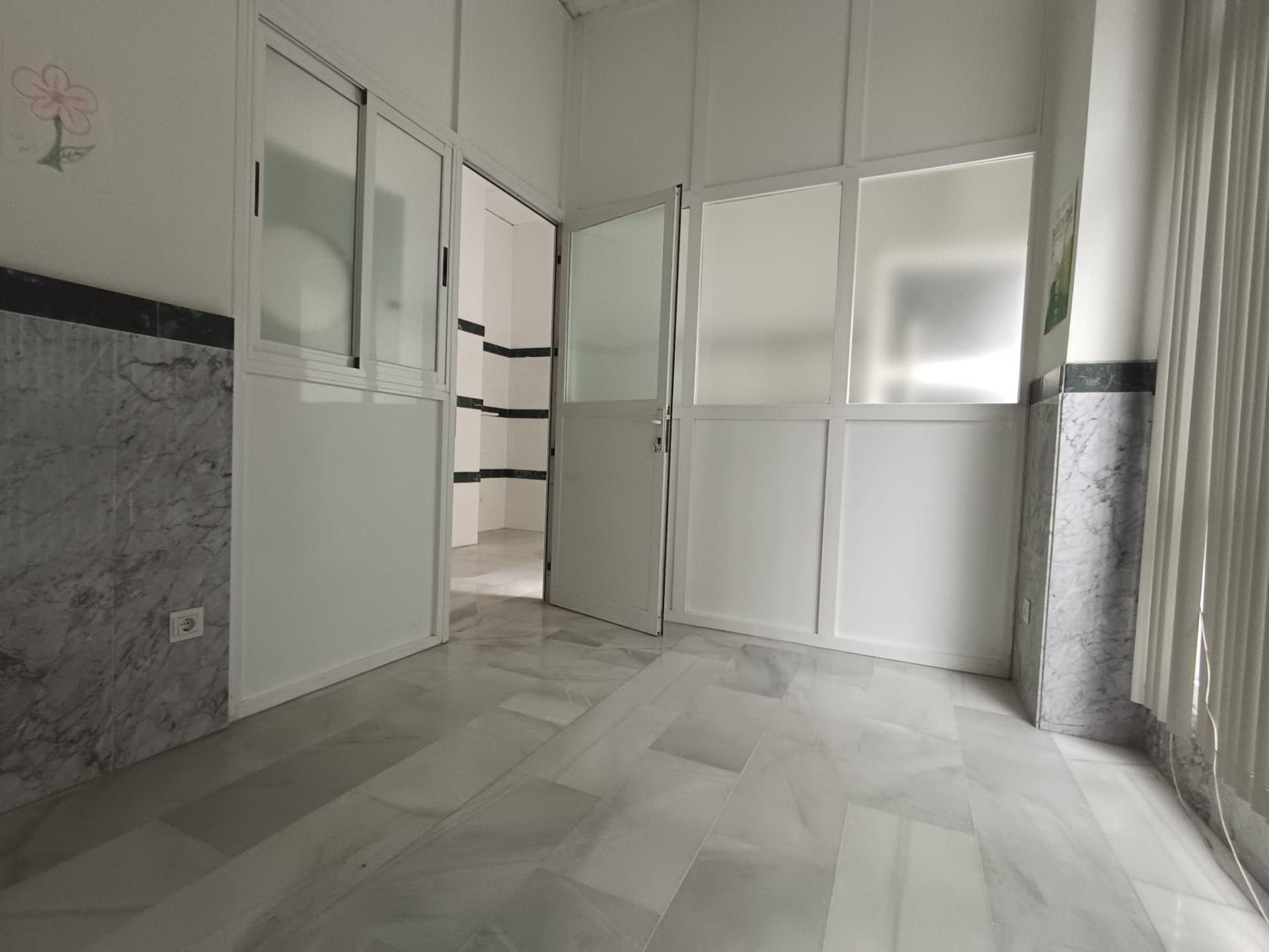 Geschaftsraum zur Miete in  Córdoba Capital