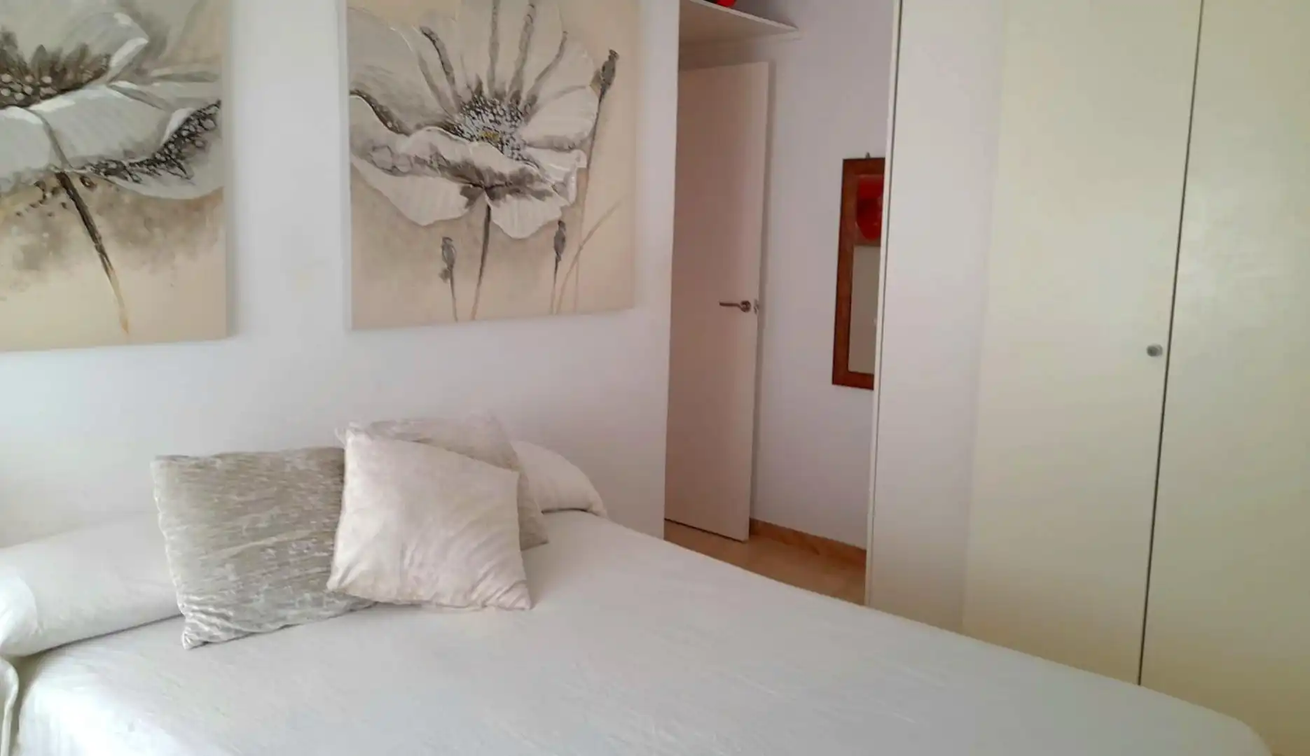 Dormitori de Pis en venda en San Pedro del Pinatar amb Aire condicionat, Calefacció i Terrassa