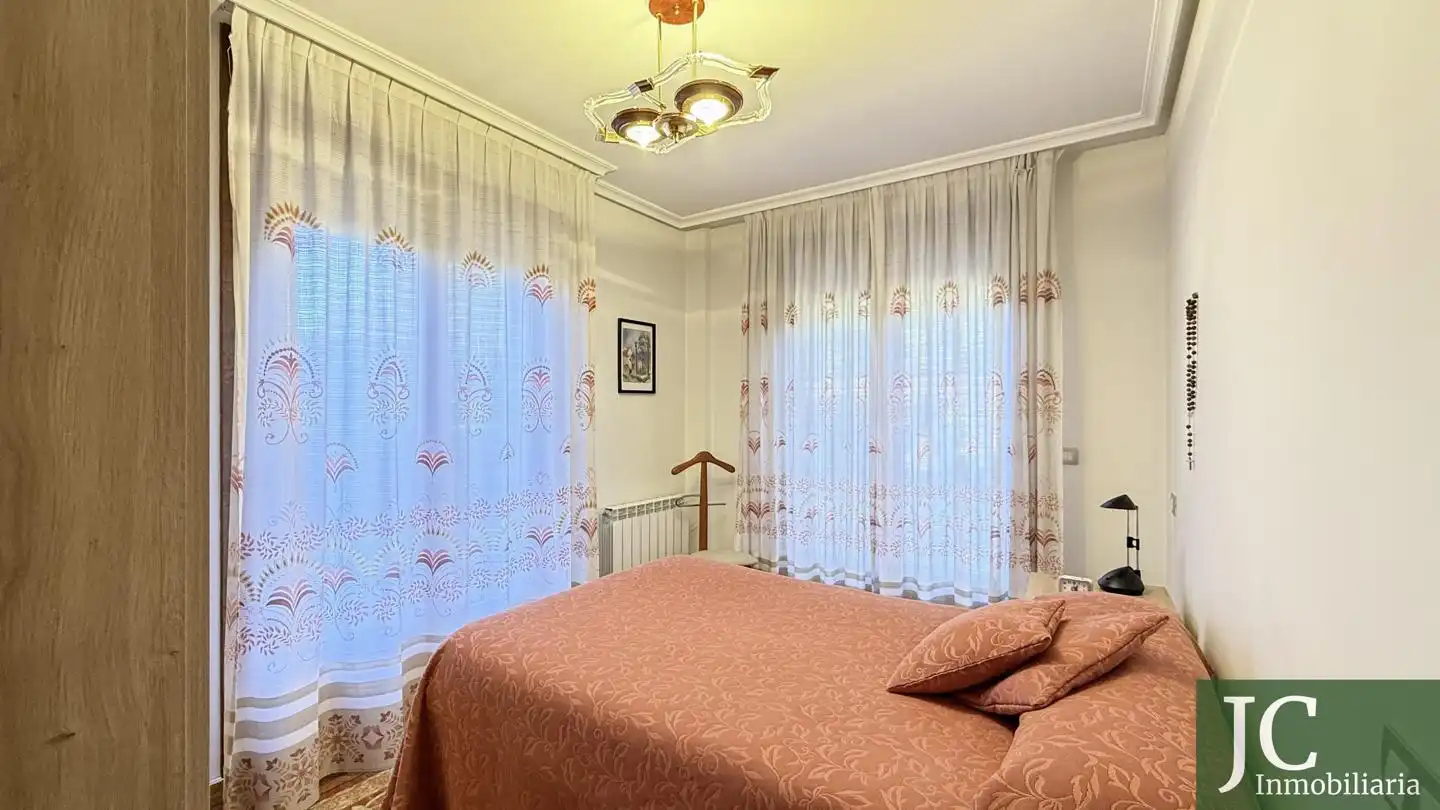 Habitación de Planta baja en venta en Guriezo con Calefacción y Terraza