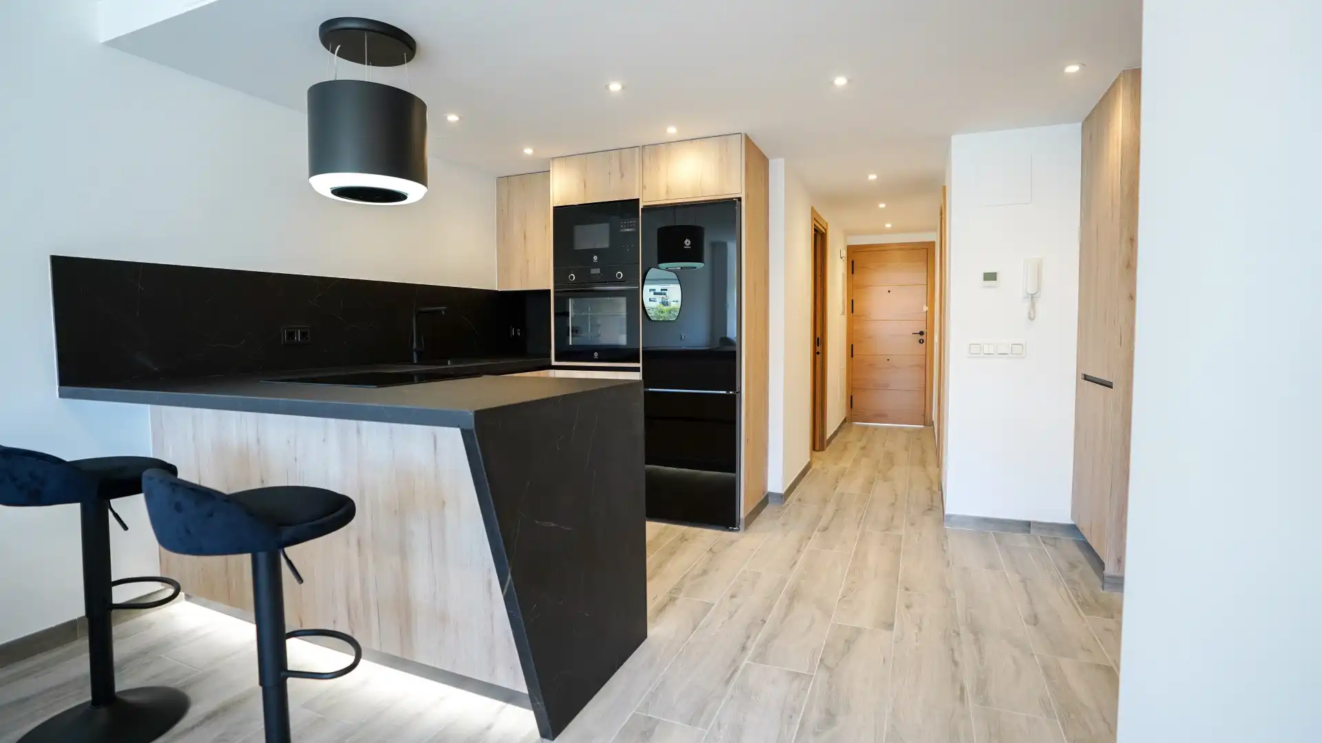 Apartament amb piscina en venda a Estepona Pueblo, imagen 4