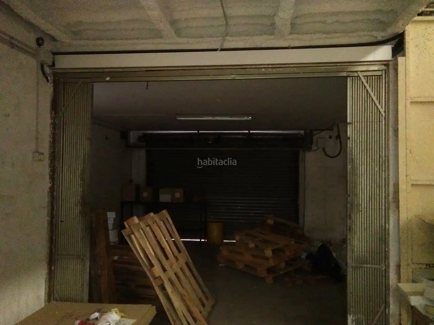 Fabrikhallen zum Verkauf in Badalona