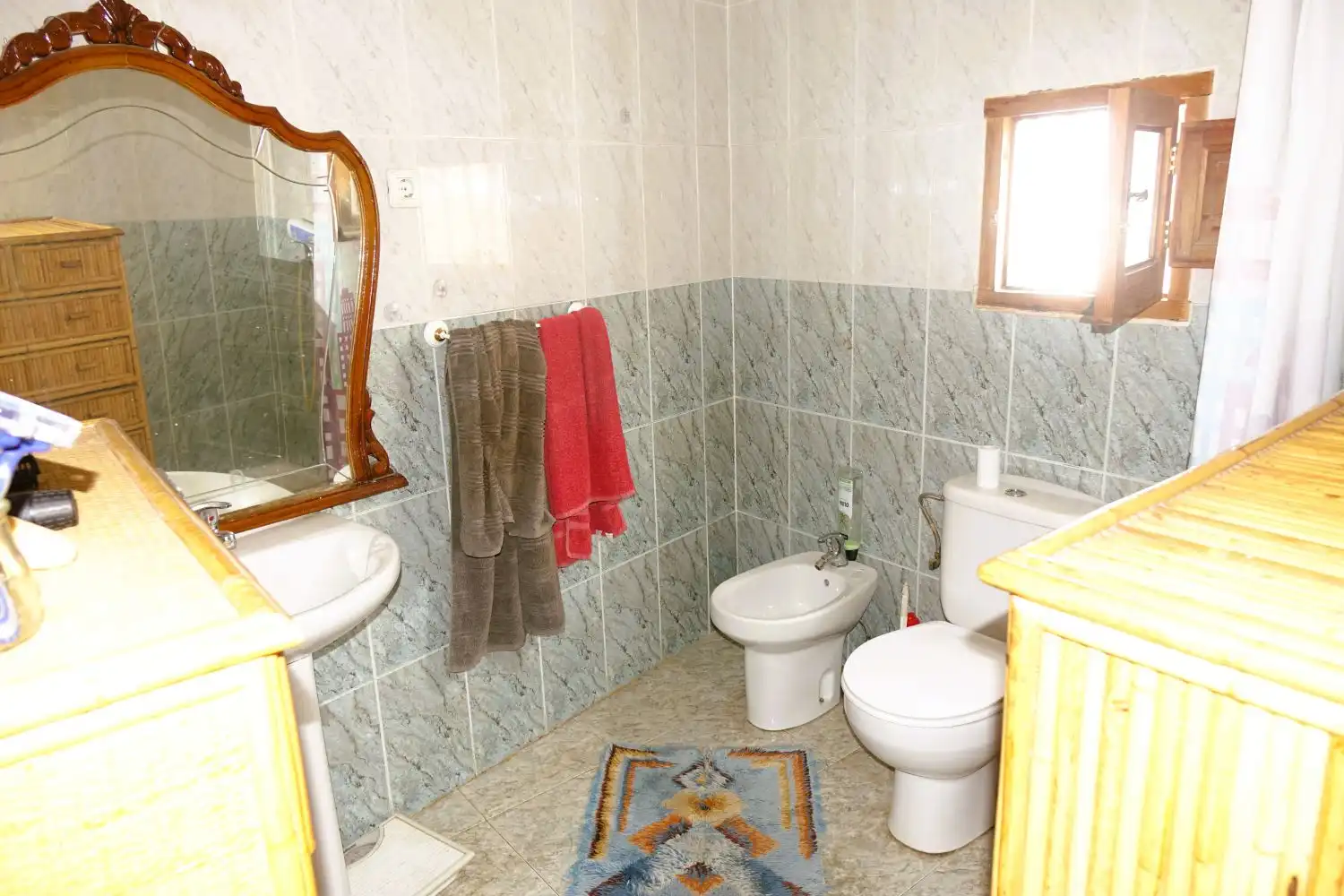 Bany de Casa o xalet en venda en La Taha amb Terrassa i Balcó