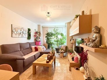 Piso con ascensor en venta en Casco Urbano