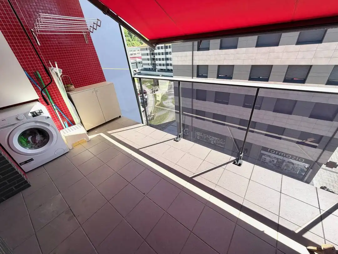 Terraza de Dúplex en venta en Astigarraga con Calefacción y Terraza