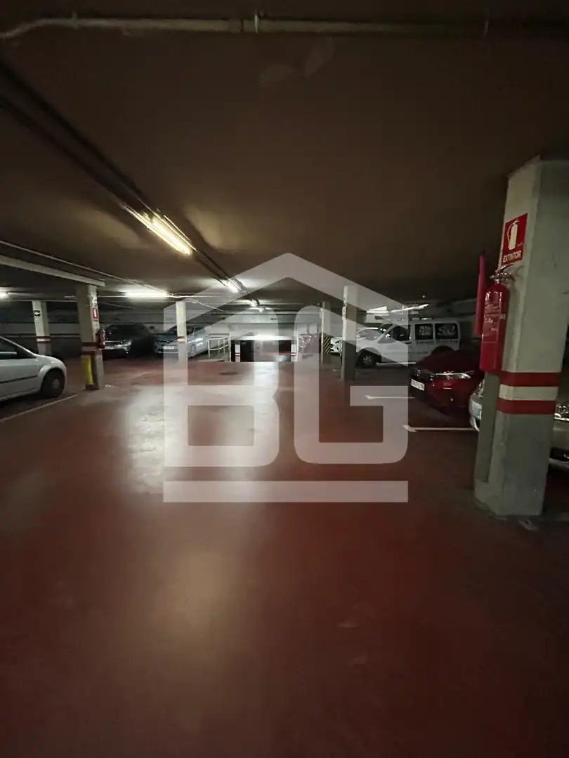 Parkplatz von Garage zur Miete in Sant Miquel