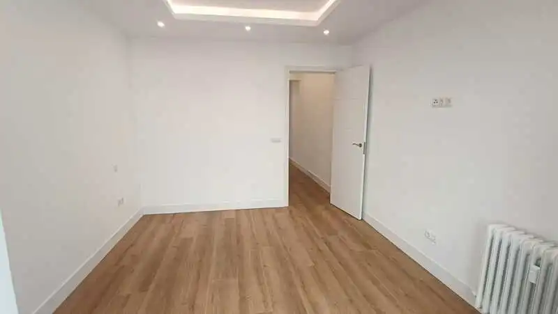 Flat for sale in Madrid  with Heating
