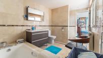 Bathroom of House or chalet for sale in Marbella  with Air Conditioner, Terrace and Swimming Pool