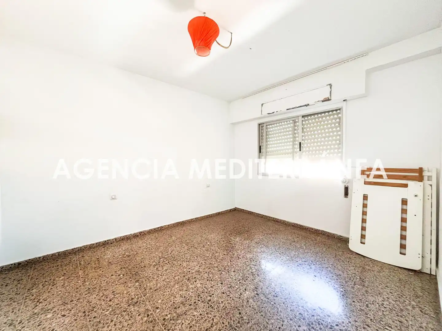 Flat for sale in Silla