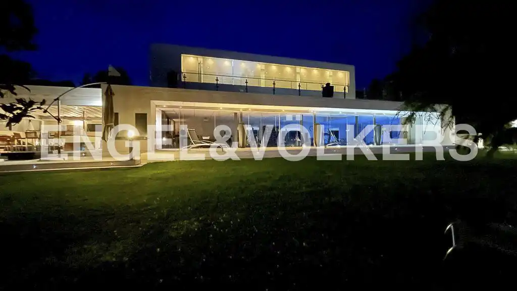 Vista exterior de Casa o chalet en venta en Rozas Centro