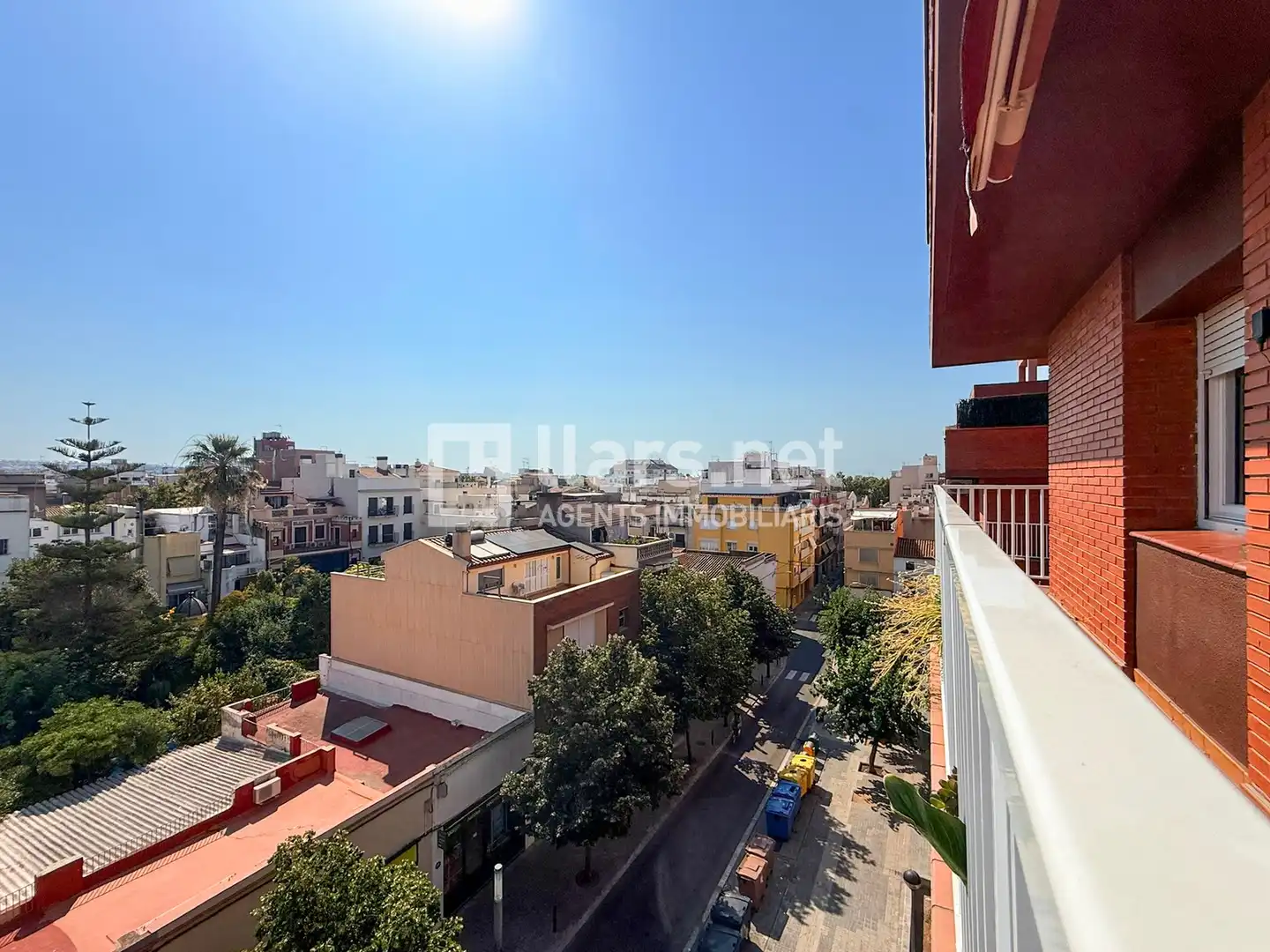 Vista exterior de Pis en venda en Vilanova i la Geltrú amb Aire condicionat i Terrassa