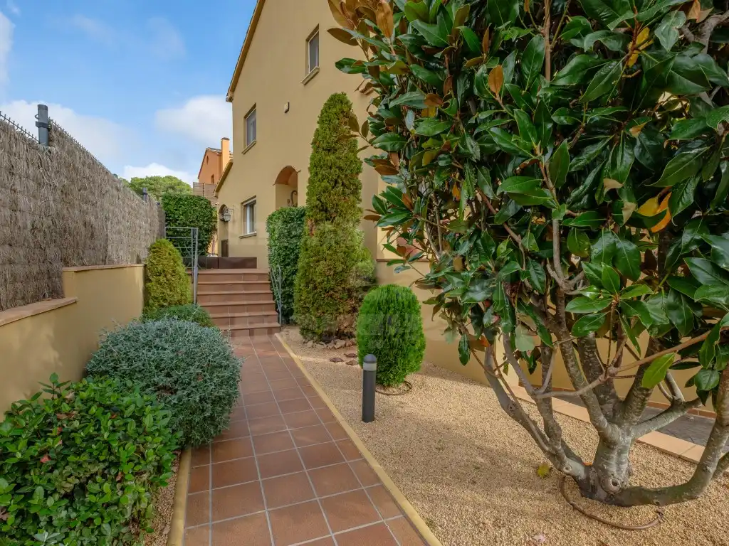 Garden of Houses for sale in Palafrugell