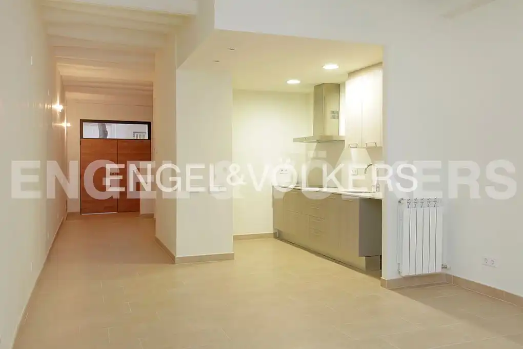 Cocina de Casa o chalet en venta en Barcelona con Calefacción y Jardín privado