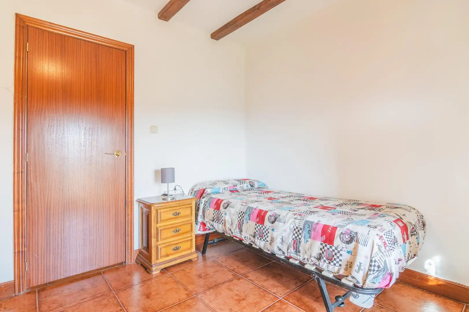 Habitación de Finca rústica en venta en Eslava con Jardín privado, Terraza y Trastero