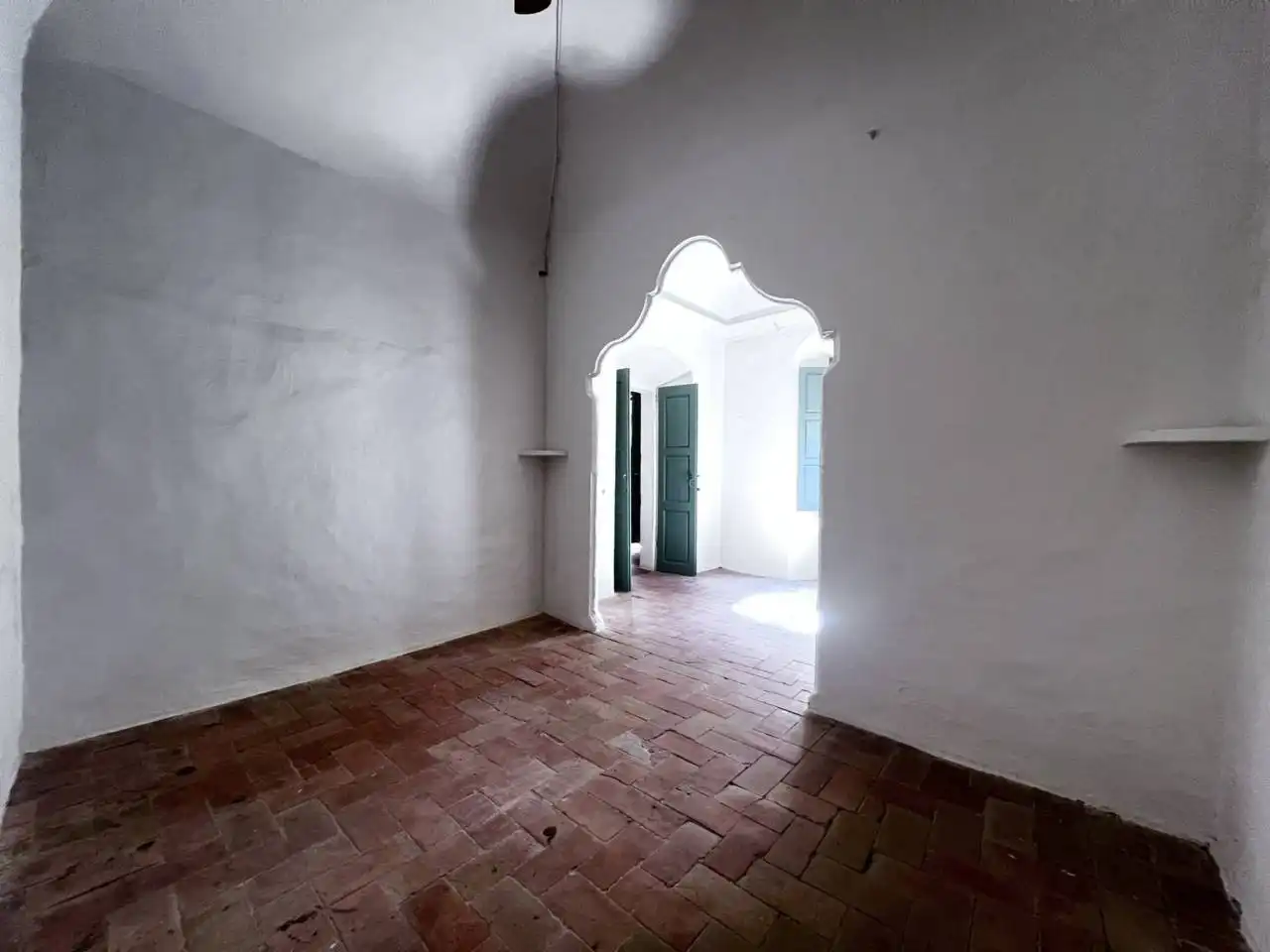 Casa adosada de alquiler en Avinyonet de Puigventós con Aire acondicionado, Calefacción y Jardín privado