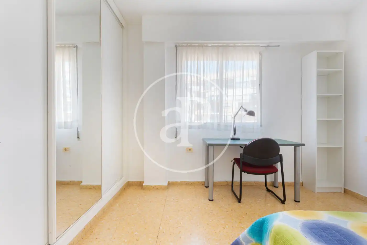 Bedroom of Flat for sale in Valencia  with Heating, Furnished and Balcony
