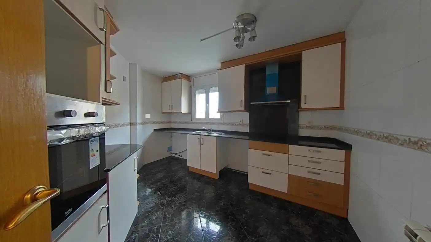Apartament en venda a C/ Antoni Torrella , Ca n'Aurell