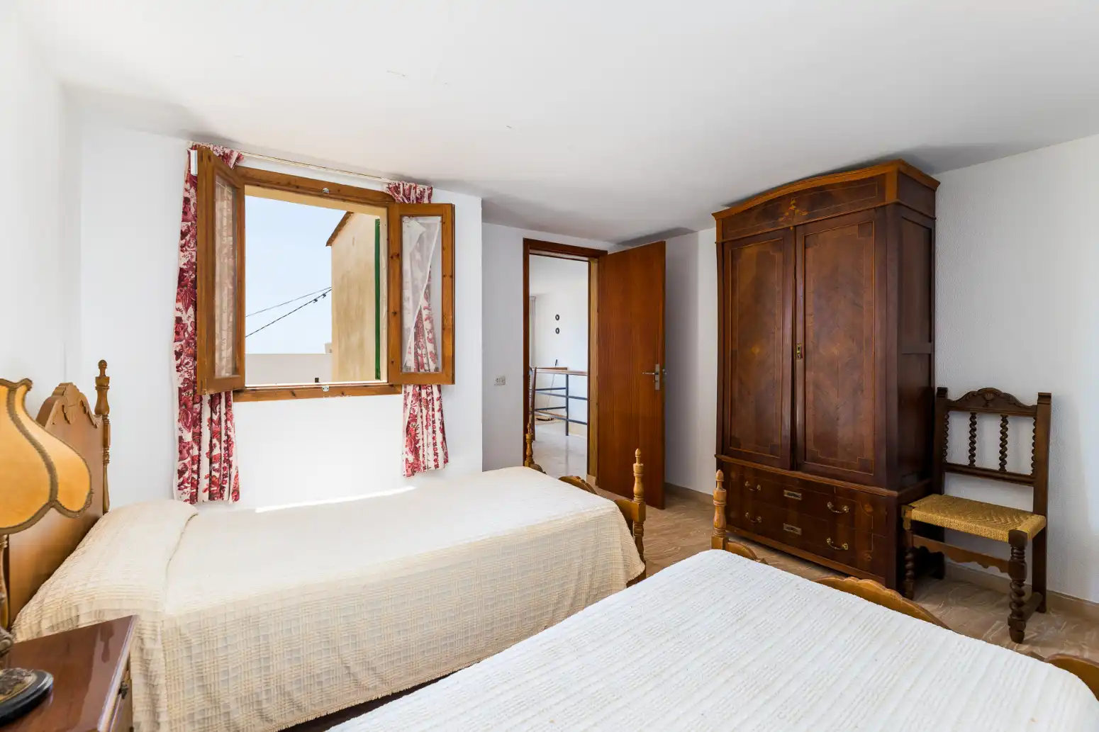 Bedroom of Detached homes for sale in  Palma de Mallorca  with Terrace and Storage room