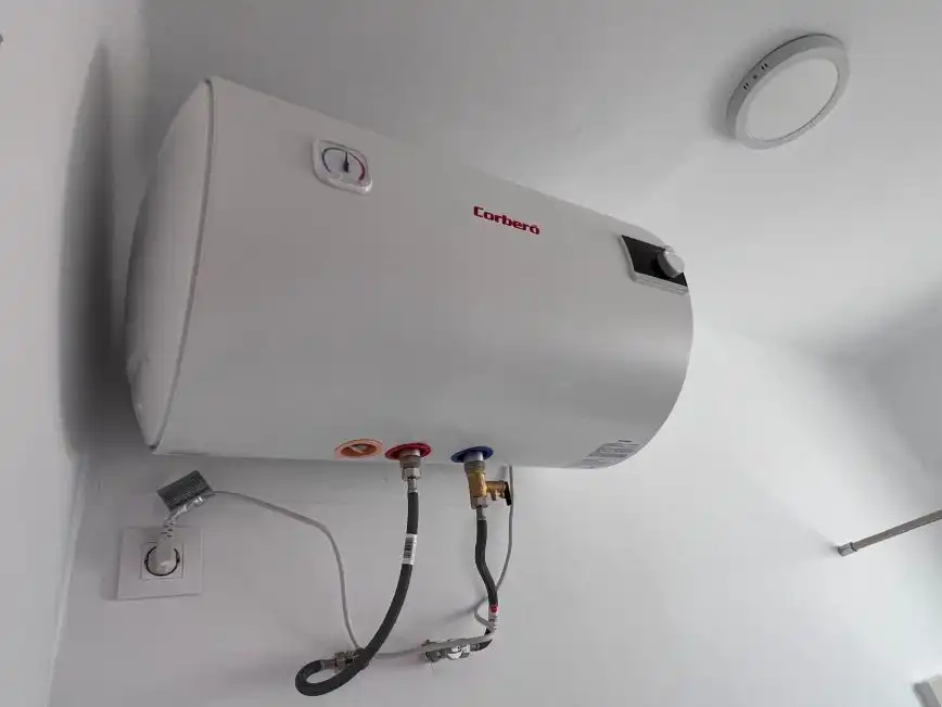 Bany de Pis en venda en Aldaia amb Aire condicionat, Terrassa i Moblat