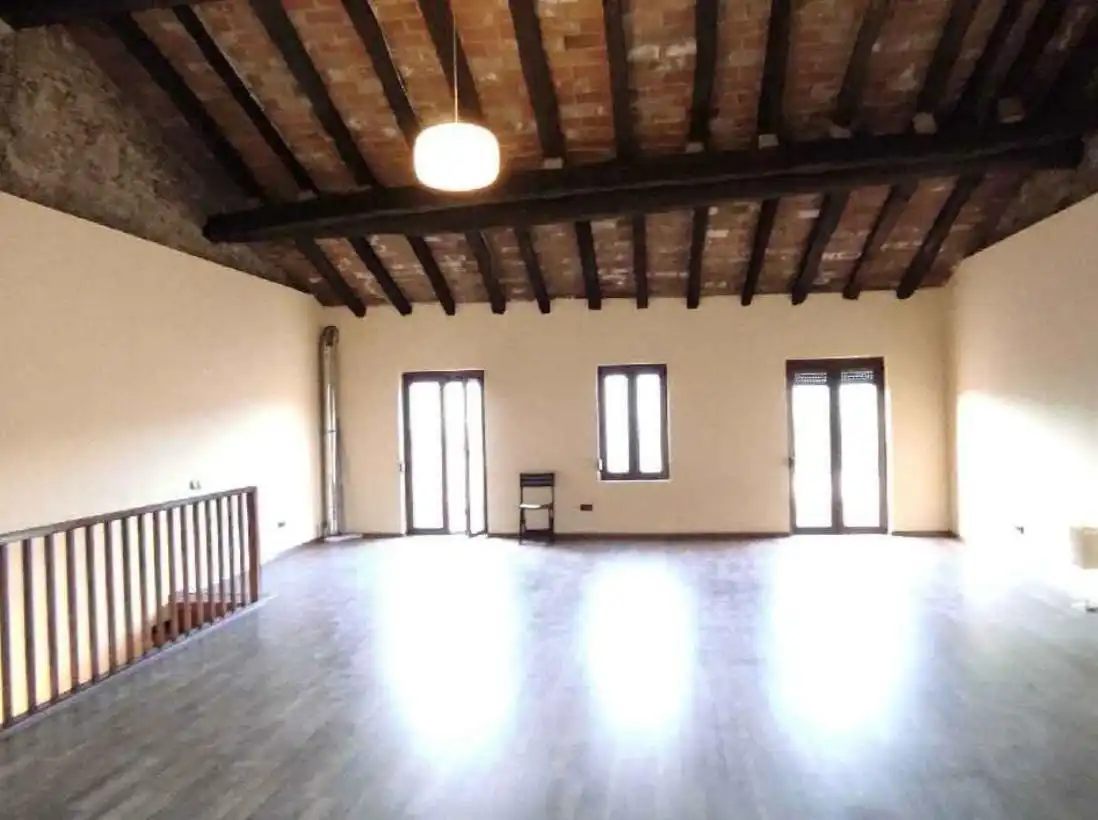 Sala de estar de Casa o chalet en venta en Montagut i Oix con Aire acondicionado, Calefacción y Terraza