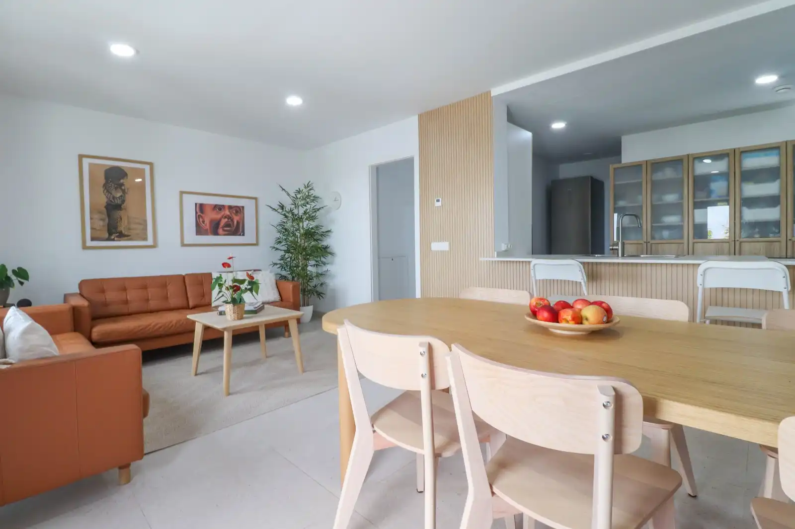 Menjador de Casa o xalet en venda en Las Palmas de Gran Canaria amb Jardí privat, Terrassa i Traster