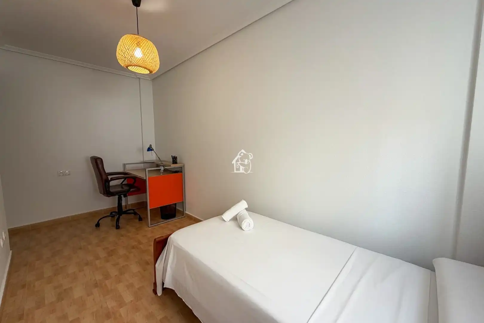 Bedroom of Apartments for rent in Torrevieja  with Air Conditioner, Terrace and Furnished