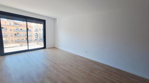 Foto 4 de Pis en venda a Carrer de Josep Ricart, Roses - Castellbell, Sant Feliu de Llobregat