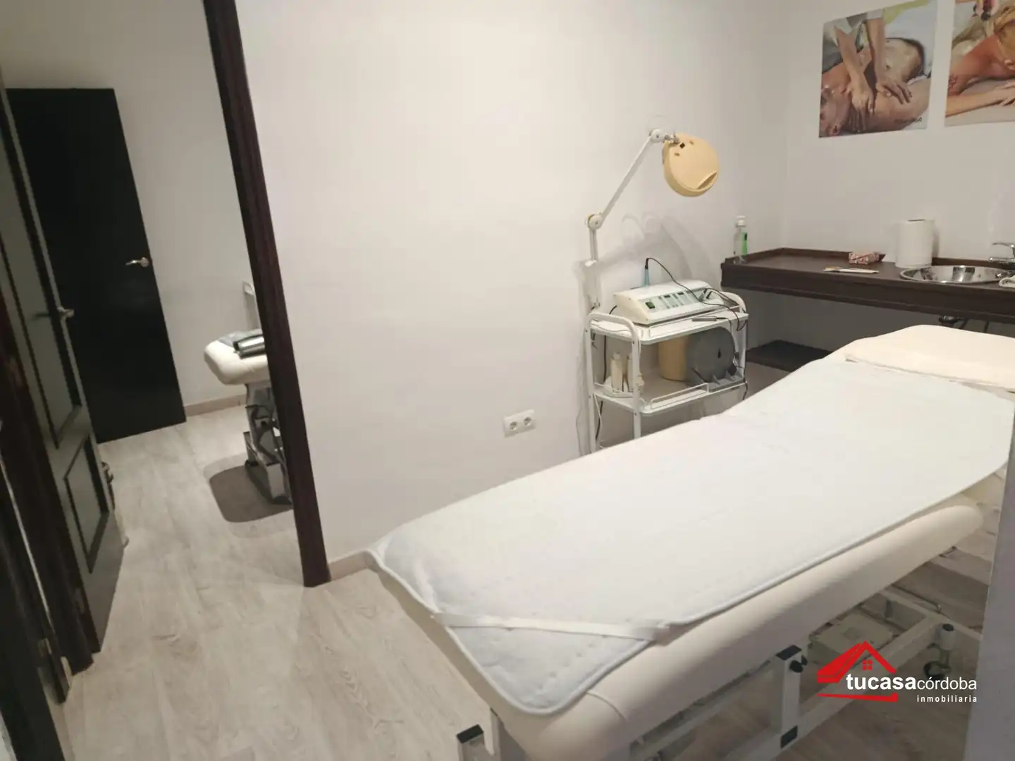 Dormitori de Local en venda en Córdoba amb Aire condicionat