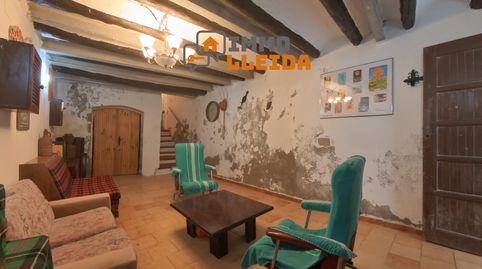 Foto 5 de Casa adosada en venta en Calle Santa Maria, Castelló de Farfanya, Lleida
