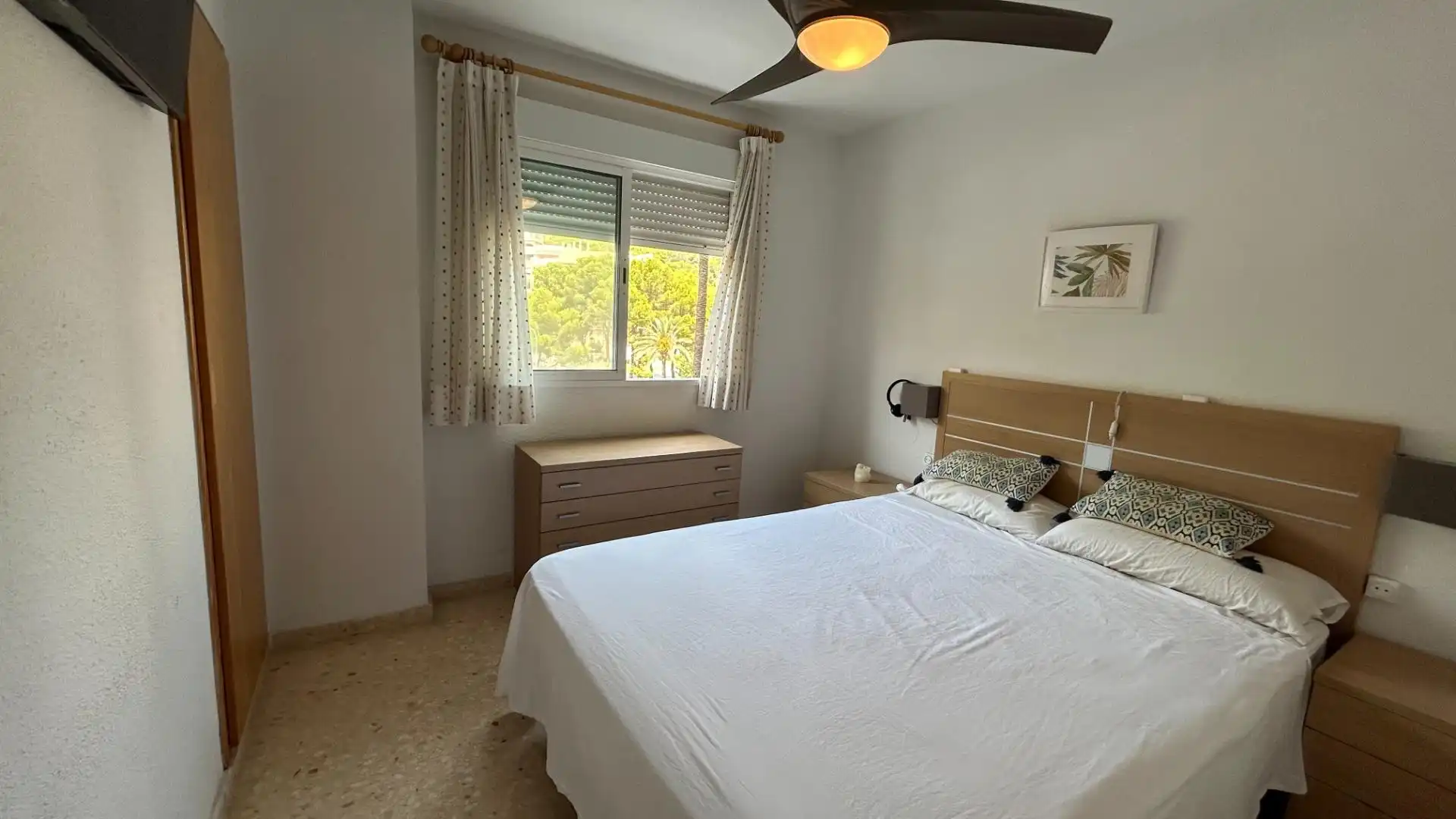 Habitación de Apartamento en venta en Cullera con Terraza, Amueblado y Balcón