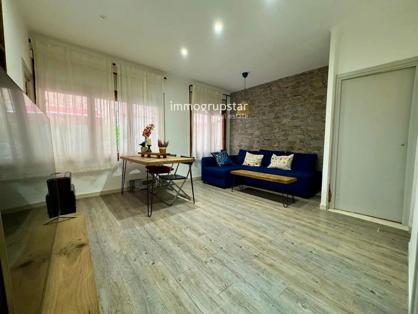 Vista exterior de Apartamento en venta en Palamós con Trastero y Amueblado