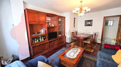 Foto 4 de Apartamento en venta en Residencia - Abella, Lugo Capital