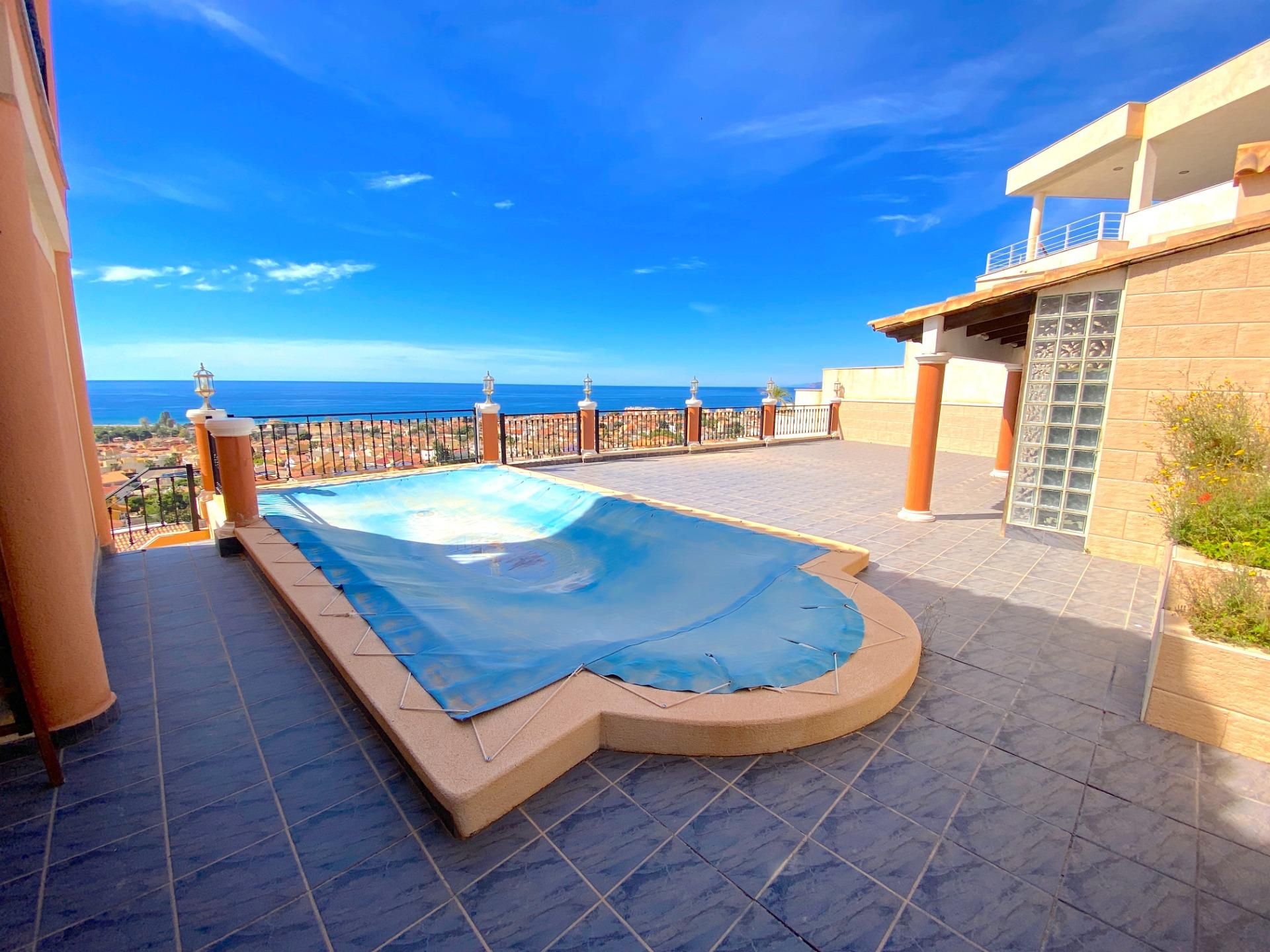 Piscina de Casa o xalet en venda en Mazarrón amb Aire condicionat, Calefacció i Jardí privat