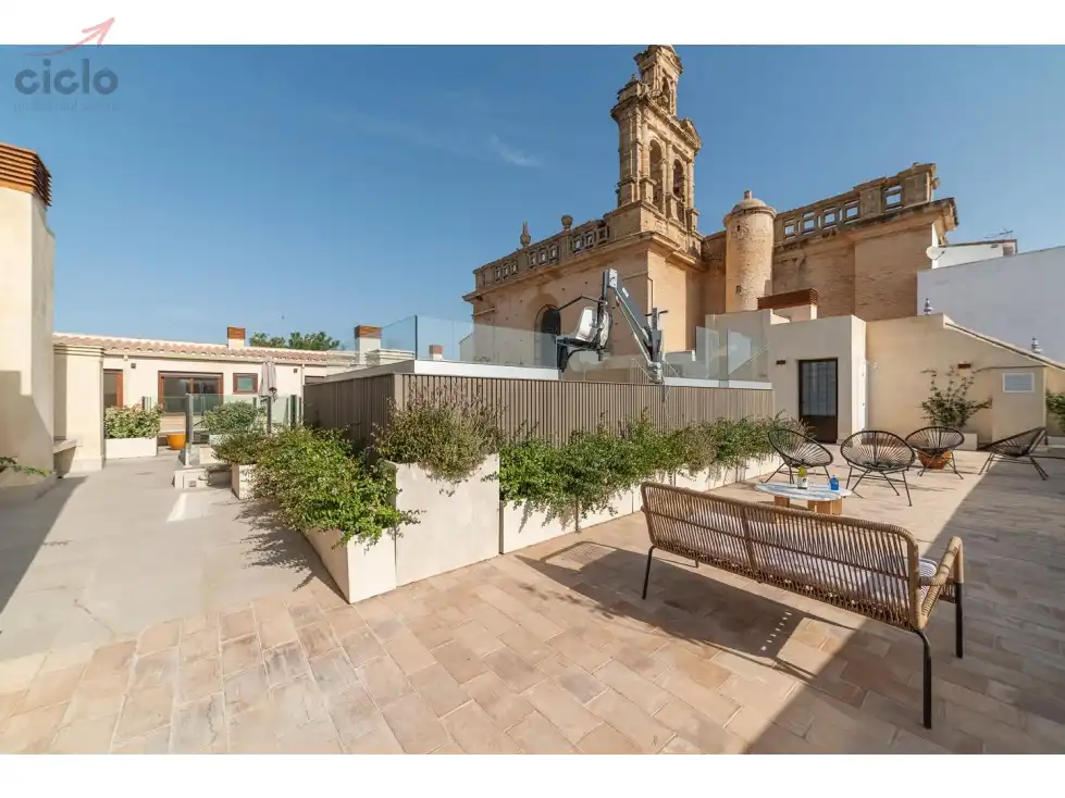 Terrace of Flat for sale in Sevilla  with Terrace, Swimming Pool and Furnished