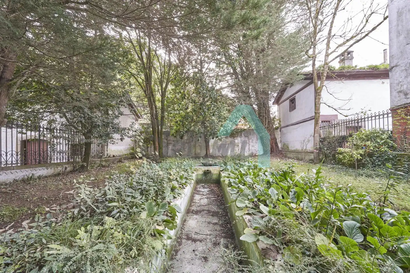 Jardín de Casa o chalet en venta en Oviedo  con Jardín privado, Parquet y Terraza