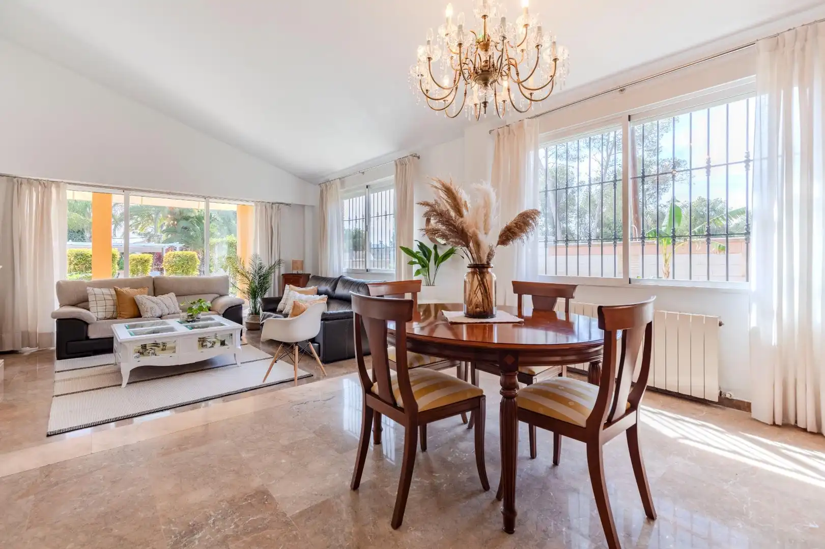 Comedor de Casa o chalet en venta en L'Eliana con Calefacción y Terraza