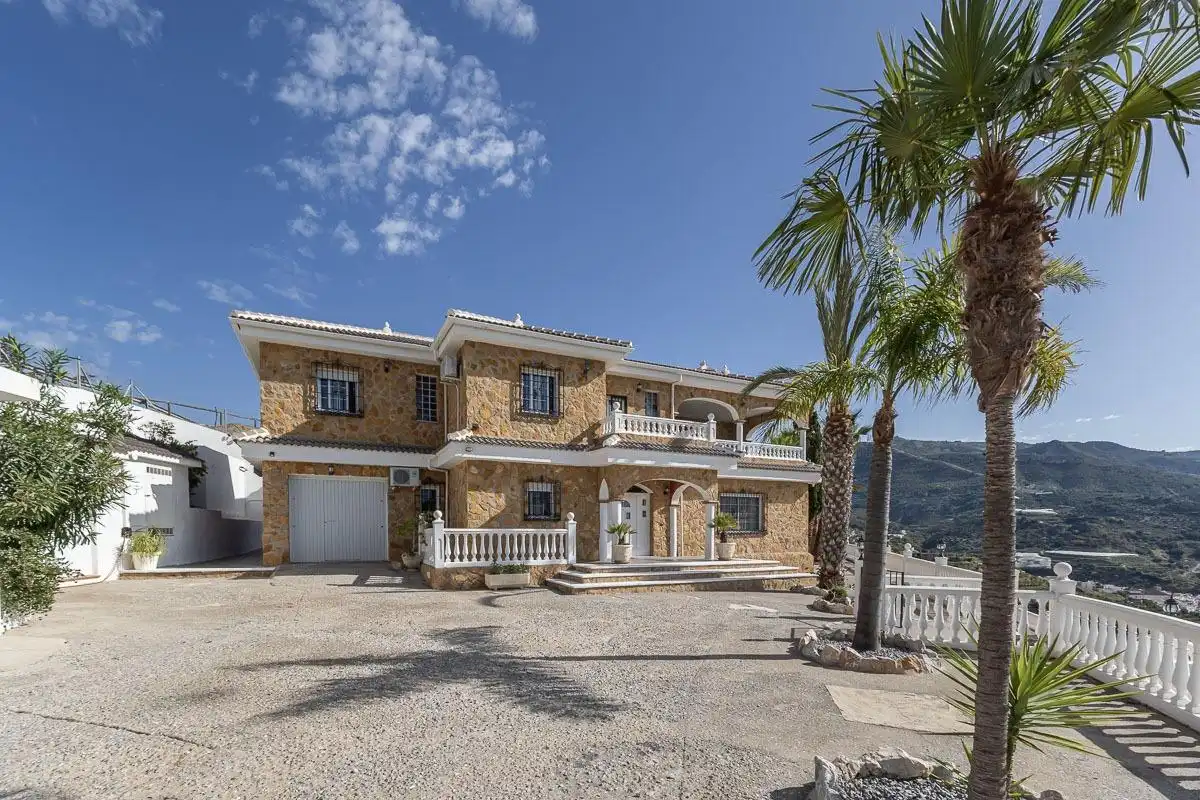 Vista exterior de Casa o chalet en venta en Ítrabo con Calefacción, Jardín privado y Terraza