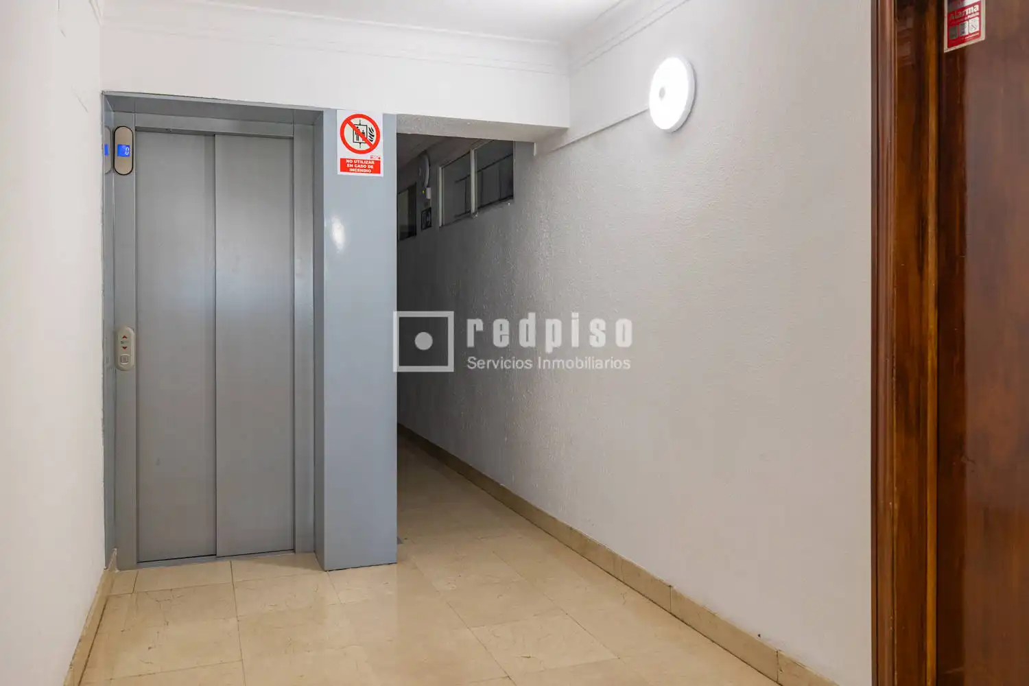 Parking de Piso en venta en Madrid con Aire acondicionado, Calefacción y Amueblado