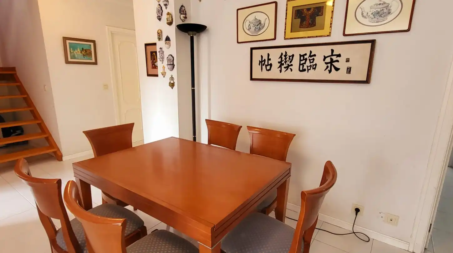 Comedor de Piso en venta en Nigrán con Terraza, Trastero y Balcón