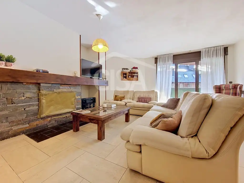 Sala de estar de Dúplex en venta en La Massana con Calefacción, Horno y Microondas