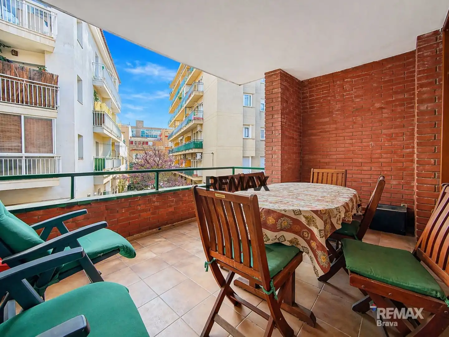 Terrassa de Edifici en venda en Roses