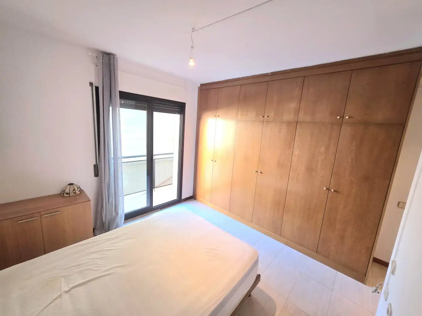 Habitación de Piso de alquiler en Sabadell con Calefacción, Parquet y Amueblado