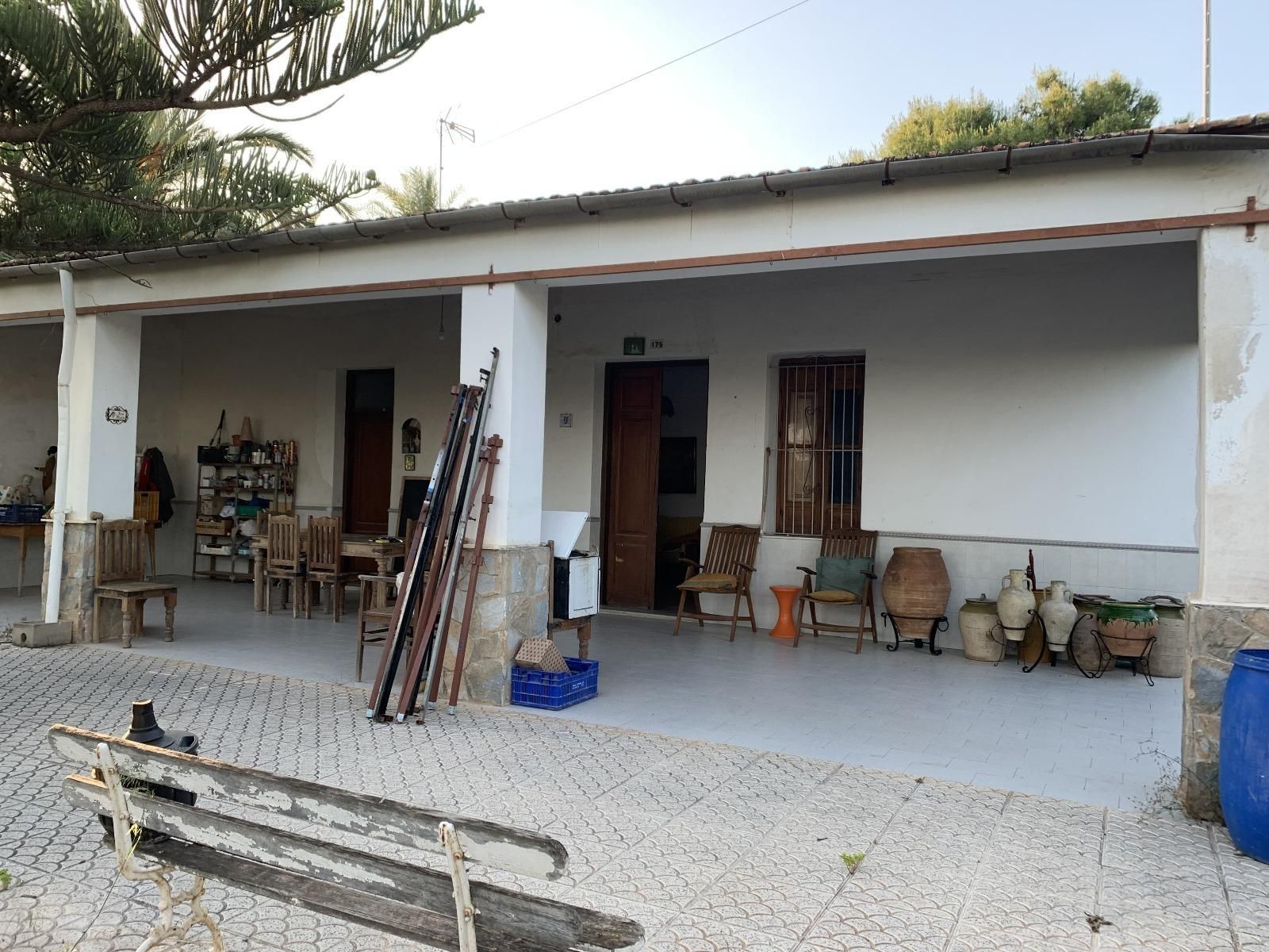 Vista exterior de Casa o chalet en venta en Elche / Elx