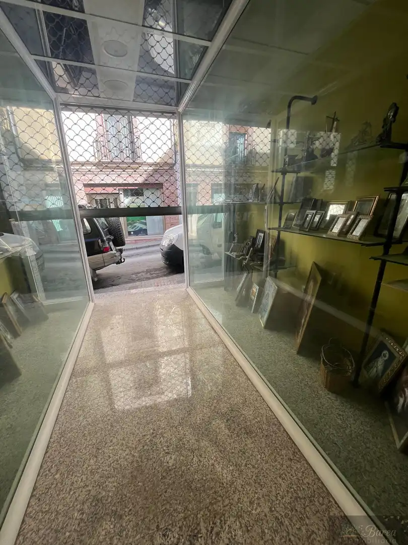 Buildings for sale in Rute