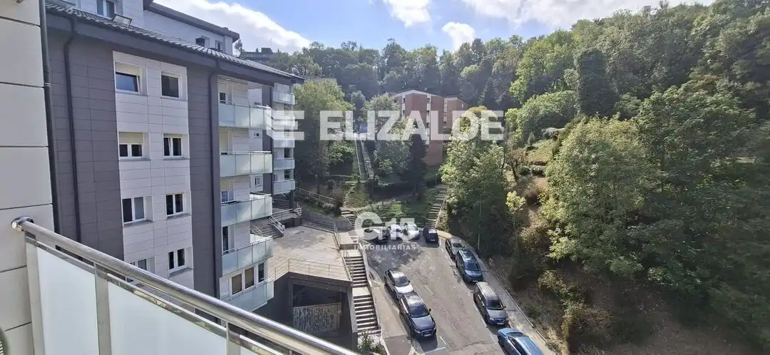 Flat with terrace for sale in Antiguo, imagen 3