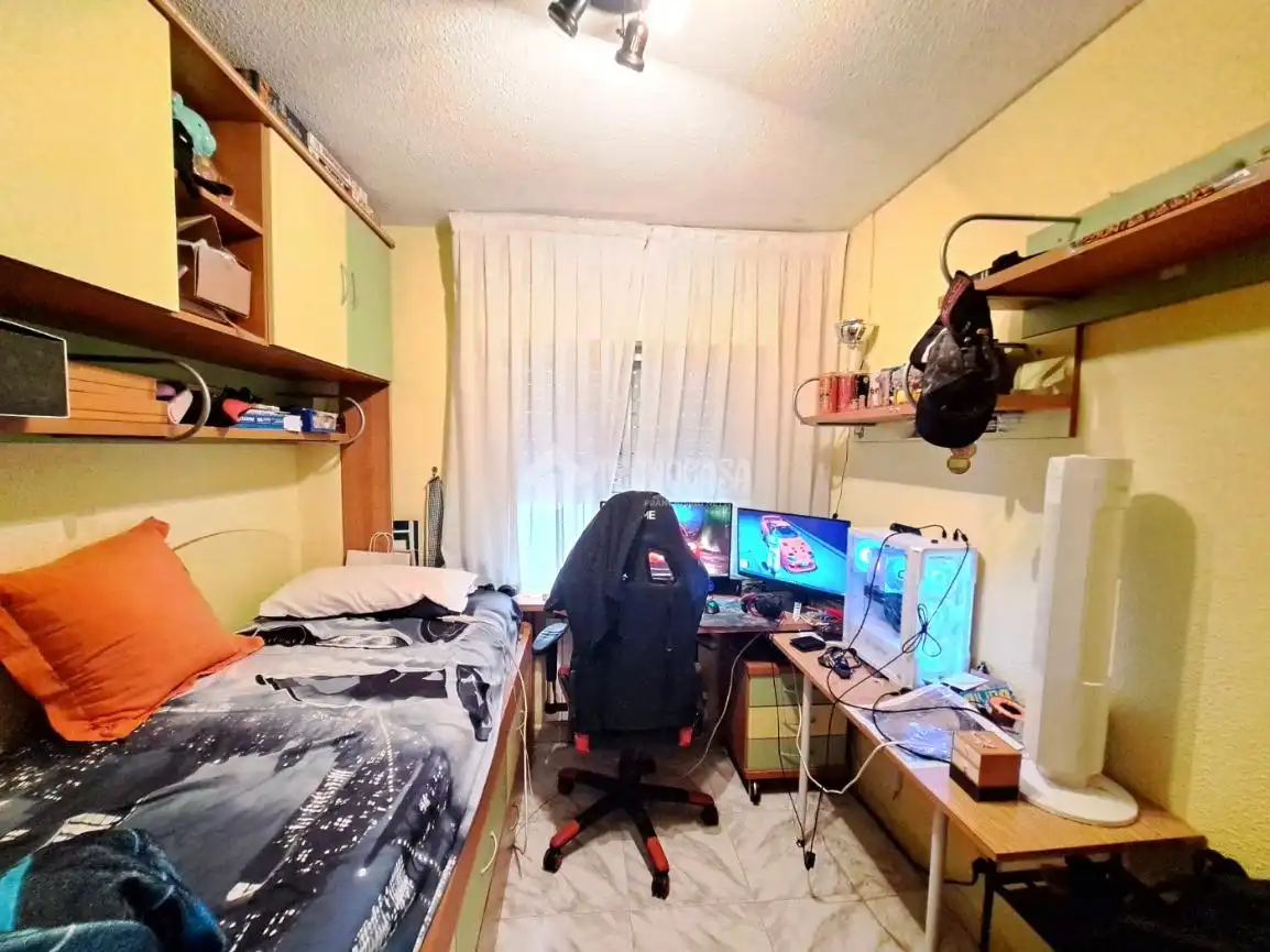 Habitación de Piso en venta en Parla con Aire acondicionado, Calefacción y Internet
